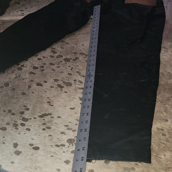 Wilson Black and Brown Jeans with Unique Design - Picture 5 of 9